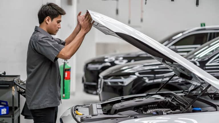 mantenimiento del coche